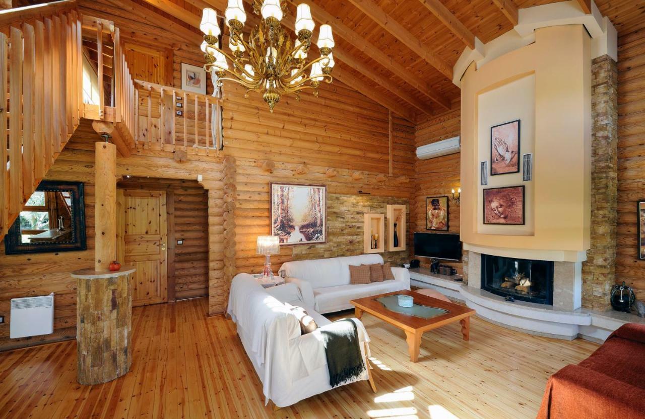 Lakkia - Wooden Residence Kültér fotó